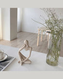 Escultura O Pensador Abstrato Cor Areia para Decoração de Sala e Escritório